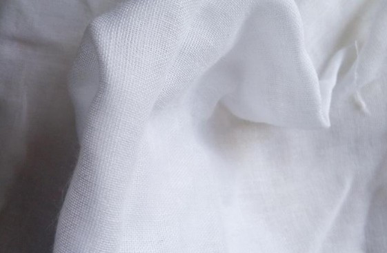 利梦隔离服面料供应